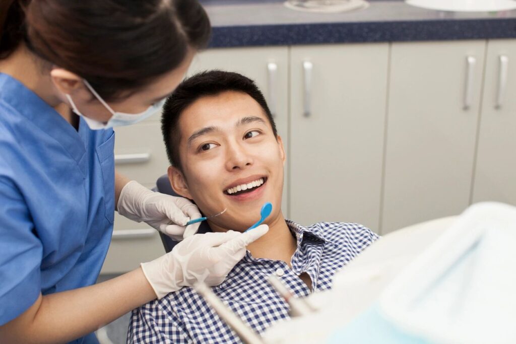 gum disease screenings during a dental cleaning